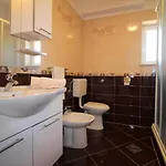 Apartman Liliana Near