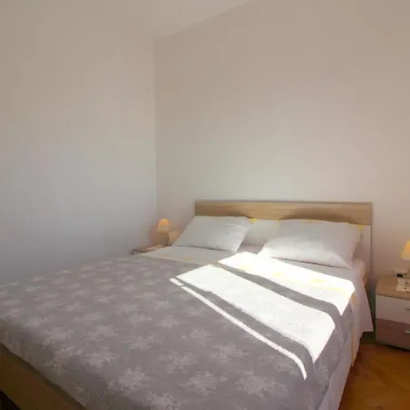 Liliana Near Appartement Poreč